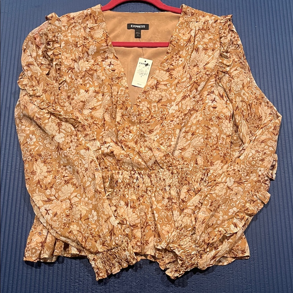EXPRESS Peach Floral Billowy Balloon Sleeve Cinched Waist Blouse Size‎ M NWT